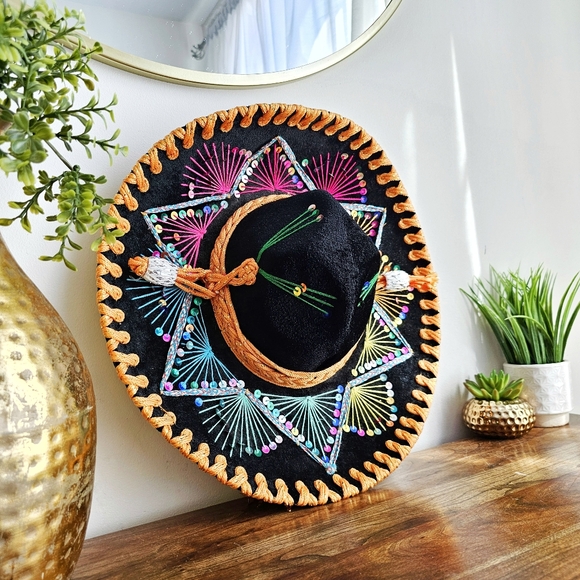 Handcrafted Sombrero Selene Calidad Mexican Mariachi Multicolor Children's Hat - Picture 3 of 16